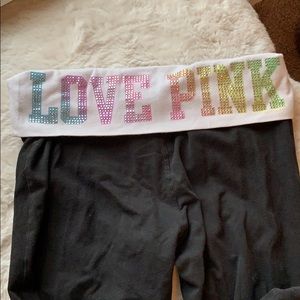 Victoria’s Secret PINK cropped yoga pant capris